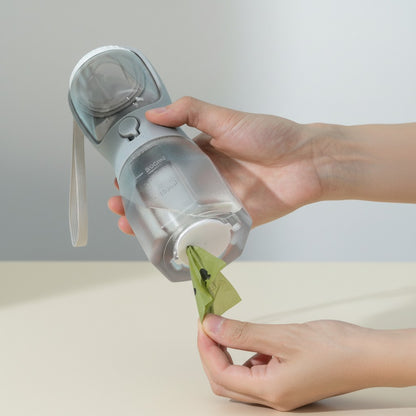 Bouteille 3-en-1 Animoo – L’essentiel pour votre animal, partout avec vous